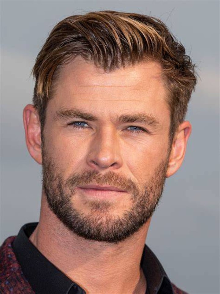 &mdash; 19 Of Chris Hemsworth's Cutest Instagram Photos...